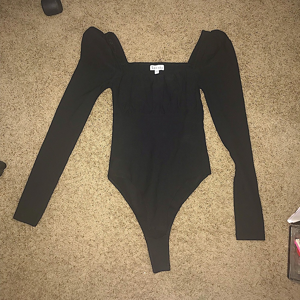 Black Body suit long sleeve!